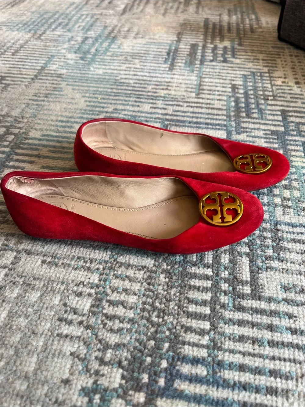 Tory Burch Red Suede Ballet Flats Gold Logo Medallion Shoes 6.5M